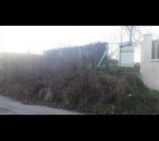 Le fameux talus de la commune.