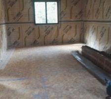 Pare vapeur posé + rail plafond en place