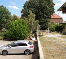 La cour et la jardin