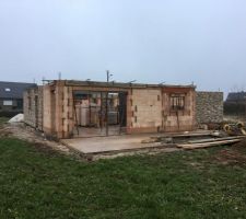 Fin jour 3 - élévation des murs