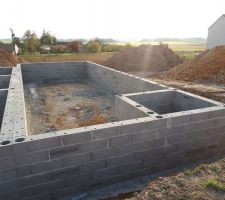 Photo du vide sanitaire de la terrasse, je vous conseille vraiment de la faire en même temps que la construction.