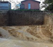 Travail tr&egrave;s propre de la soci&eacute;t&eacute; de terrassement.