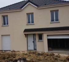 Amelioration du nivellement et nettoyage du terrain