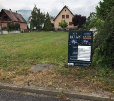 Photo du terrain qui n'a pas boug&eacute; depuis 7 mois..