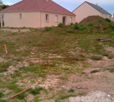 Délimitations pour le terrassement plantées !
