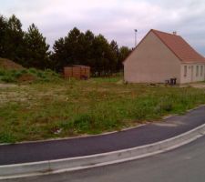 Délimitations pour le terrassement plantées !