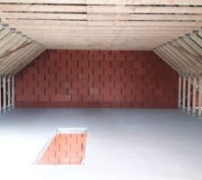 Vue intérieur de la charpente.