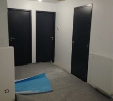 Les portes sont peintes !