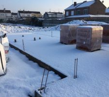 De la neige trop cool. ??sa avance pu snifff