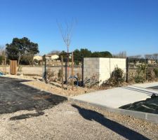 Entr&eacute;e du terrain