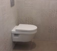 Premier WC installé