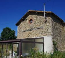 Voici la facade de la maison lors de l'achat