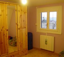 Photo de la chambre de Lolotte après rénovation  2éme vue