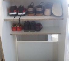 Placard sous escalier 

Rangement chaussures, sac a main, sac à langer et cartable