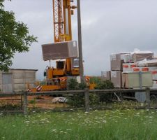 Déchargement à la grue