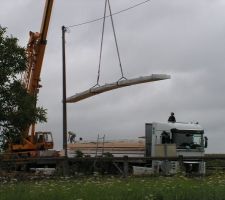 Déchargement à la grue