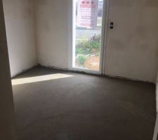 Chape liquide coul&eacute;e