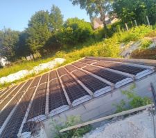 Mise en place des poutrelles ourdis pour la dalle du RDC