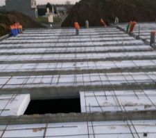 Isolation et ferraillage et trappe d'accès vide sanitaire dans garage