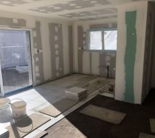 Dédut de la pose du carrelage