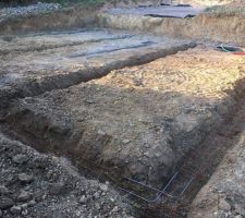 Début du terrassement dernière semaine de novembre 2017 le projet commence enfin après 1 an de démarche pour lancer le projet.