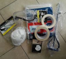 Une partie des achats bricolage pour ponçage et peinture