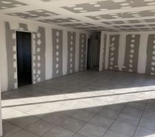 Carrelage pièce principale