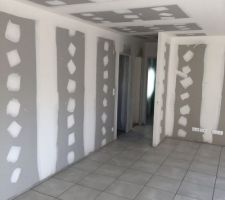Carrelage pièce principale