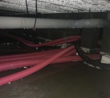 Constat de l'humidité dans mon VS suite à la neige et pluie (Les photos ont été prises 15J après les événements climatiques.