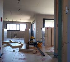 Pose de l'isolant tms au sol et chape liquide