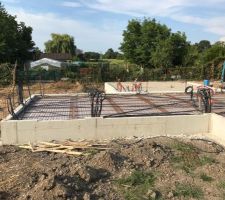 Pose des gaines électriques et sanitaires