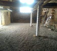 Hérisson fini
et poteau coulé