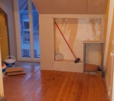 Entrée 2eme étage, il va falloir faire les joints maintenant