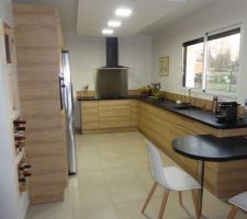 Une cuisine grande surface à monter soi-même...