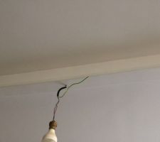 Luminaire sur cloison ouverte