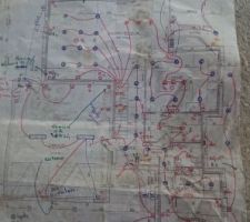 Le plan électrique de l?électricien :( pas précis du tout comparé à ce que j'avais fourni.