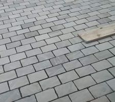Pavés posés on attend les joints