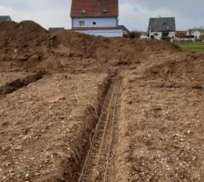 Ferraillage des fondation plus terre sous fondation.