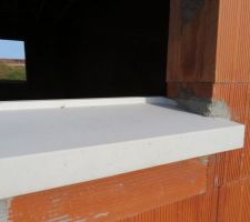 Seuils des fen&ecirc;tres pos&eacute;s