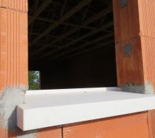 Seuils des fen&ecirc;tres pos&eacute;s