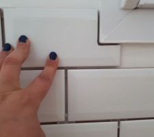 Pose des carreaux muraux de la cuisine - 2ème découpe