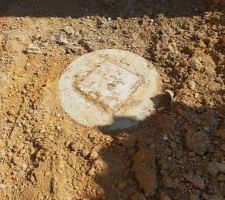 Pose du puisard de rampe d'accès 2.50m avec rejet du trop plein au fossé