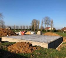 Et voila... nous y sommes !!!

Les 3 plus longues semaines de cette année :)

Allez on patiente...