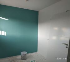 Mur coloré de la cuisine