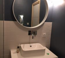 SBD du bas "finie".
Encore et toujours des retouches de finitions à faire