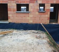 Seuils et appuis fen&ecirc;tres J9 (Delta MS sur soubassement)