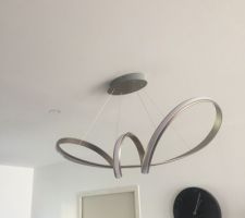 Luminaire au-dessus de l?ilot Central