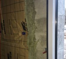 25/03/2019 : isolation des murs extérieurs par laine de verre 140mm