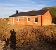 Les ouvrants terminés, ils vont pouvoir s'attaquer à l'interieur !!