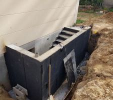 &Eacute;tanch&eacute;it&eacute; du mur de sout&egrave;nement pour l'acc&egrave;s au vide sanitaire